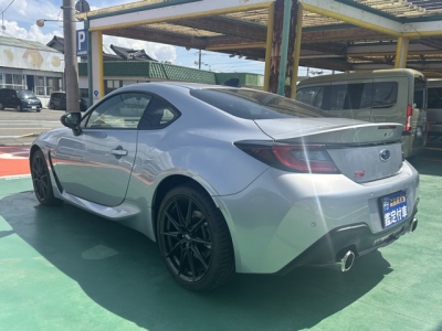 BRZ(スバル)中古車 後方