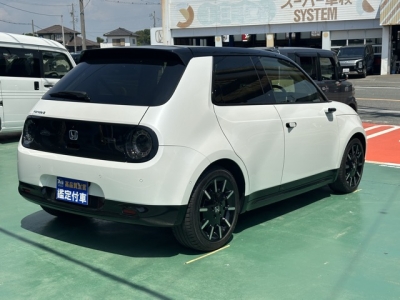 HONDA e(ホンダ)中古車 内外装写真他２