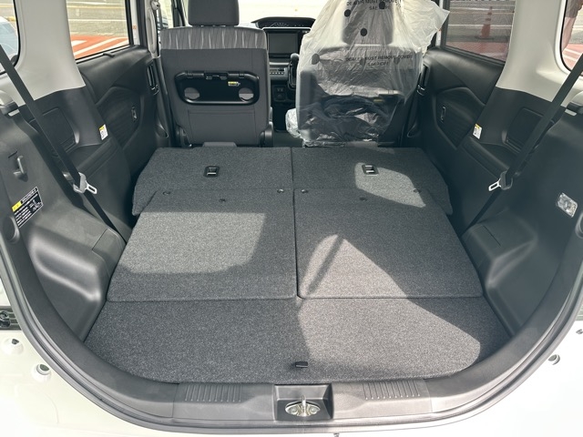 ソリオ(スズキ)登録済未使用車 11