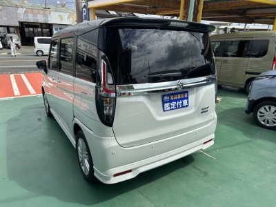 新型ソリオ(スズキ)登録済未使用車 後方