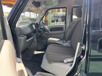 エブリイバンのOEM(スズキ)中古車 前席内装