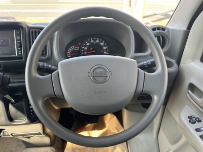 NV１００クリッパー(ニッサン)中古車 内外装写真