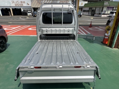 キャリートラック(スズキ)中古車 内外装写真他