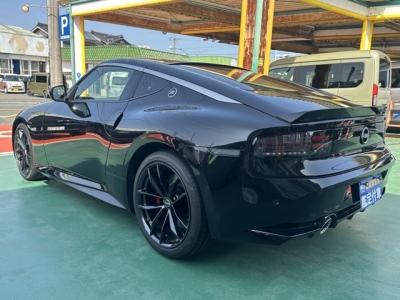 フェアレディZ(ニッサン)中古車 後方