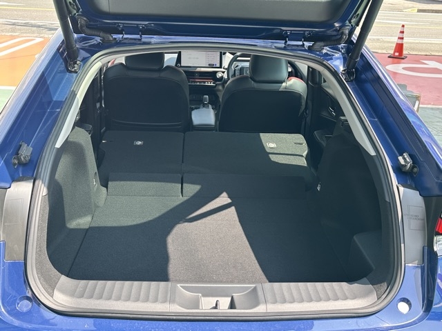 プリウス(トヨタ)中古車 9