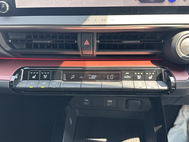 プリウス(トヨタ)中古車 18