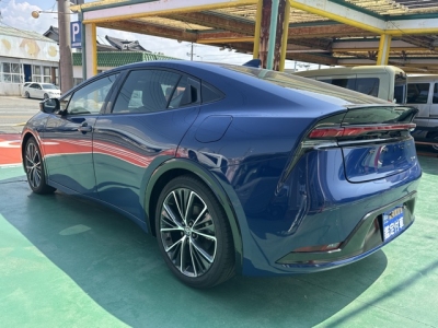 プリウス(トヨタ)中古車 後方