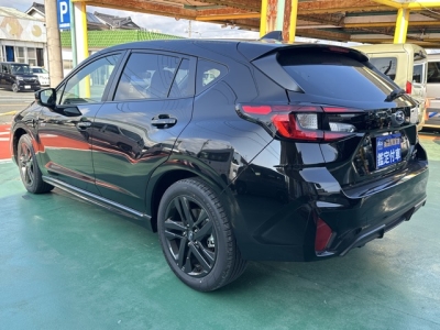 インプレッサ(スバル)中古車 後方