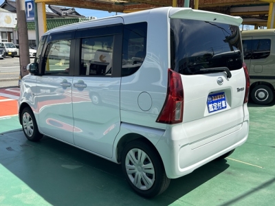 タント(ダイハツ)中古車 後方