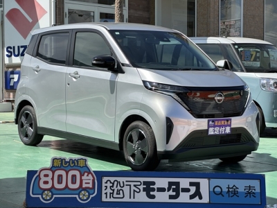 サクラ(ニッサン)中古車 全体