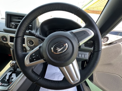 コペン(ダイハツ)中古車 後席から見た前席