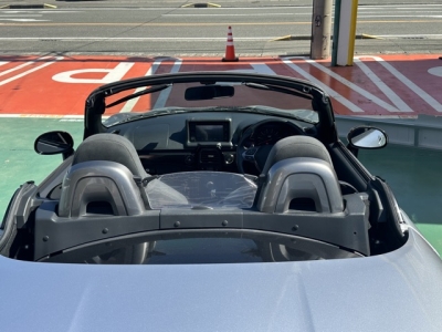 コペン(ダイハツ)中古車 後席から見た前席
