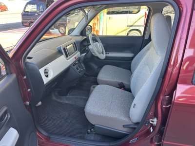 ミラトコット(ダイハツ)中古車 前席内装