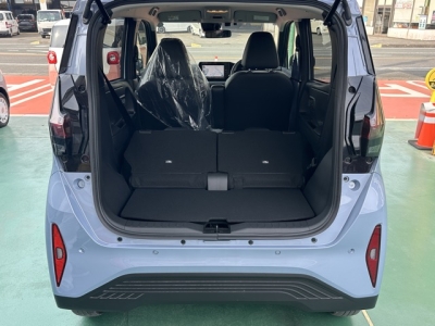 サクラ(ニッサン)中古車 内外装写真他２