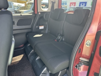 デイズルークス(ニッサン)中古車 後席内装