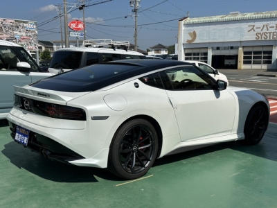 フェアレディZ(ニッサン)中古車 内外装写真他２