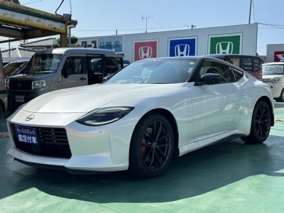 フェアレディZ(ニッサン)中古車 前方