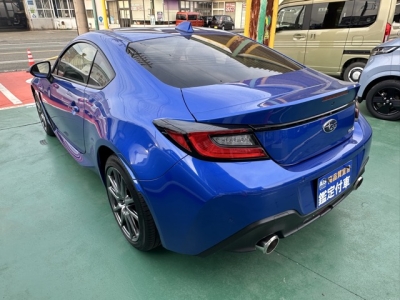 BRZ(スバル)中古車 後方