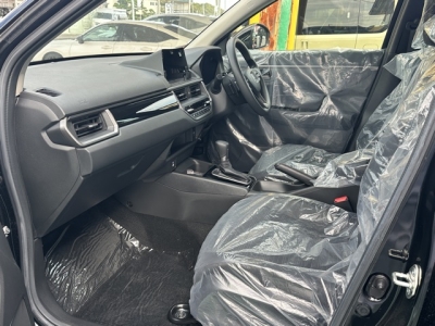 WR-V(ホンダ)登録済未使用車 前席内装