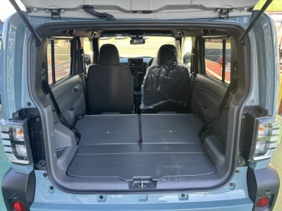 タフト(ダイハツ)新車見本展示無 内外装写真他２