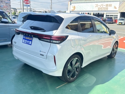 オーラ(ニッサン)中古車 内外装写真他２