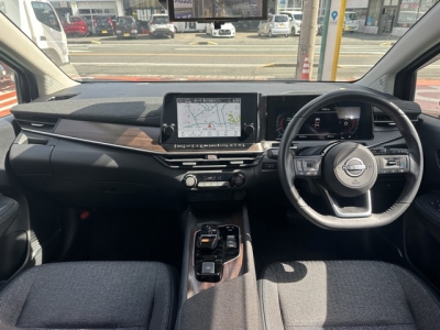 オーラ(ニッサン)中古車 内外装写真