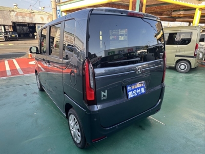 新型N-BOX(ホンダ)届出済未使用車 後方