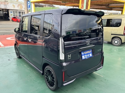 新型N-BOX(ホンダ)中古車 後方