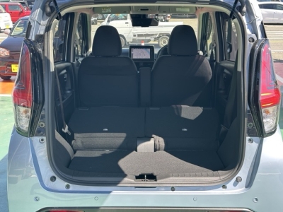 ekクロス(三菱)中古車 内外装写真他2