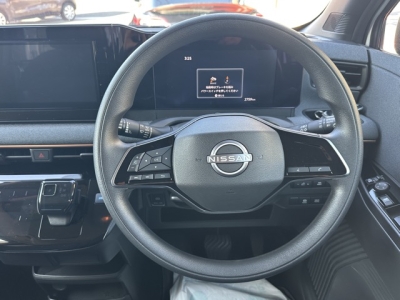 サクラ(ニッサン)中古車 内外装写真