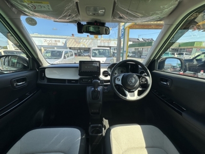 N-ONE(ホンダ)中古車 後席から見た前席