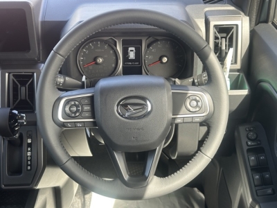 タフト(ダイハツ)届出済未使用車 内外装写真