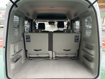 エブリイワゴンのOEM(スズキ)中古車 内外装写真他１