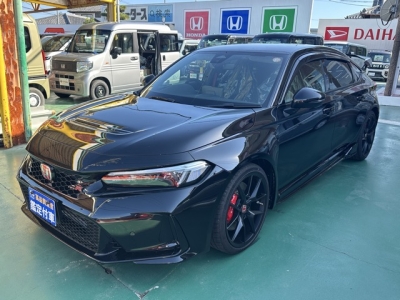 シビック(ホンダ)登録済未使用車 前方