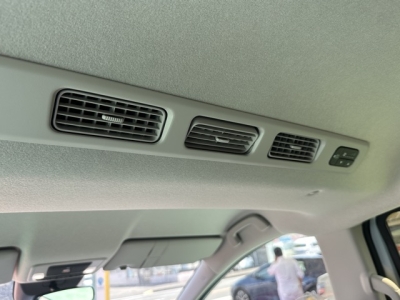 新型フリード(ホンダ)登録済未使用車 内外装写真他１