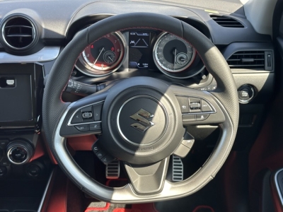 スイフトスポーツ(スズキ)登録済未使用車 内外装写真