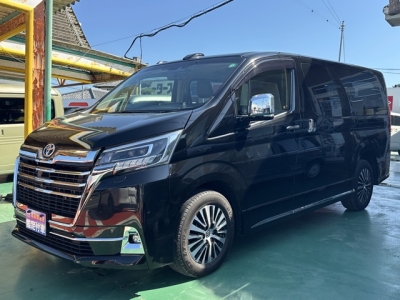 グランエース(トヨタ)中古車 前方