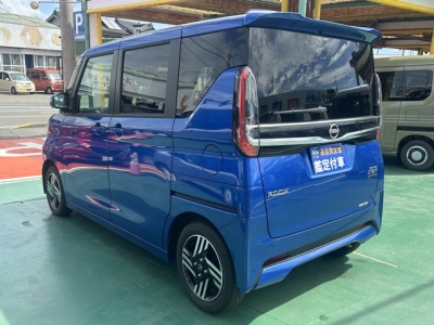 新型ルークス(ニッサン)中古車 後方