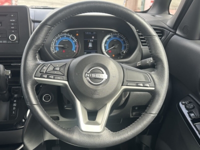 新型ルークス(ニッサン)中古車 内外装写真