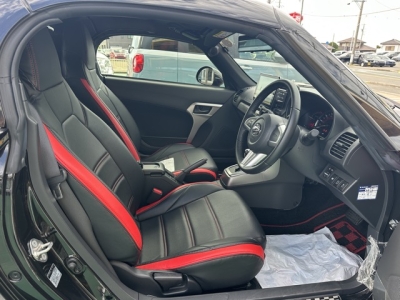 コペン(ダイハツ)中古車 内外装写真