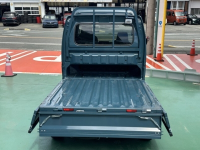キャリートラック(スズキ)中古車 内外装写真他２