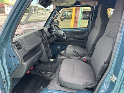 キャリートラック(スズキ)中古車 前席内装