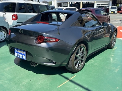 ロードスターRF(マツダ)中古車 内外装写真