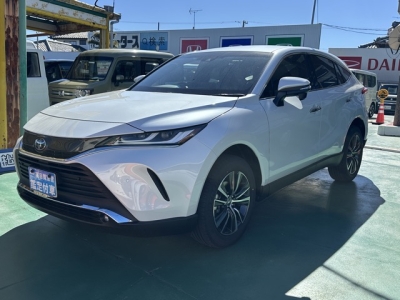 ハリアー(トヨタ)登録済未使用車 前方