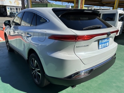 ハリアー(トヨタ)登録済未使用車 後方