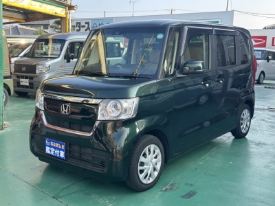 N-BOX(ホンダ)中古車 前方