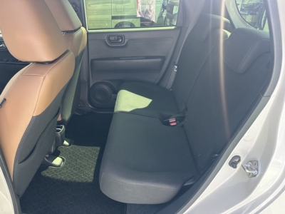 N-ONE(ホンダ)中古車 後席内装