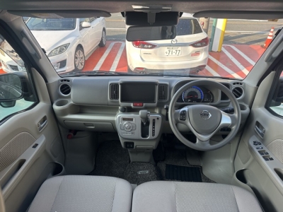 NV100クリッパーリオ(ニッサン)中古車 後席から見た前席