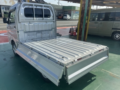 キャリートラック(スズキ)中古車 内外装写真他２