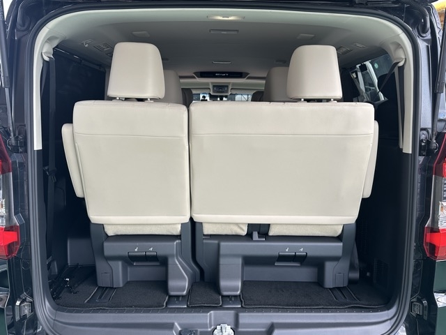 グランエース(トヨタ)中古車 12